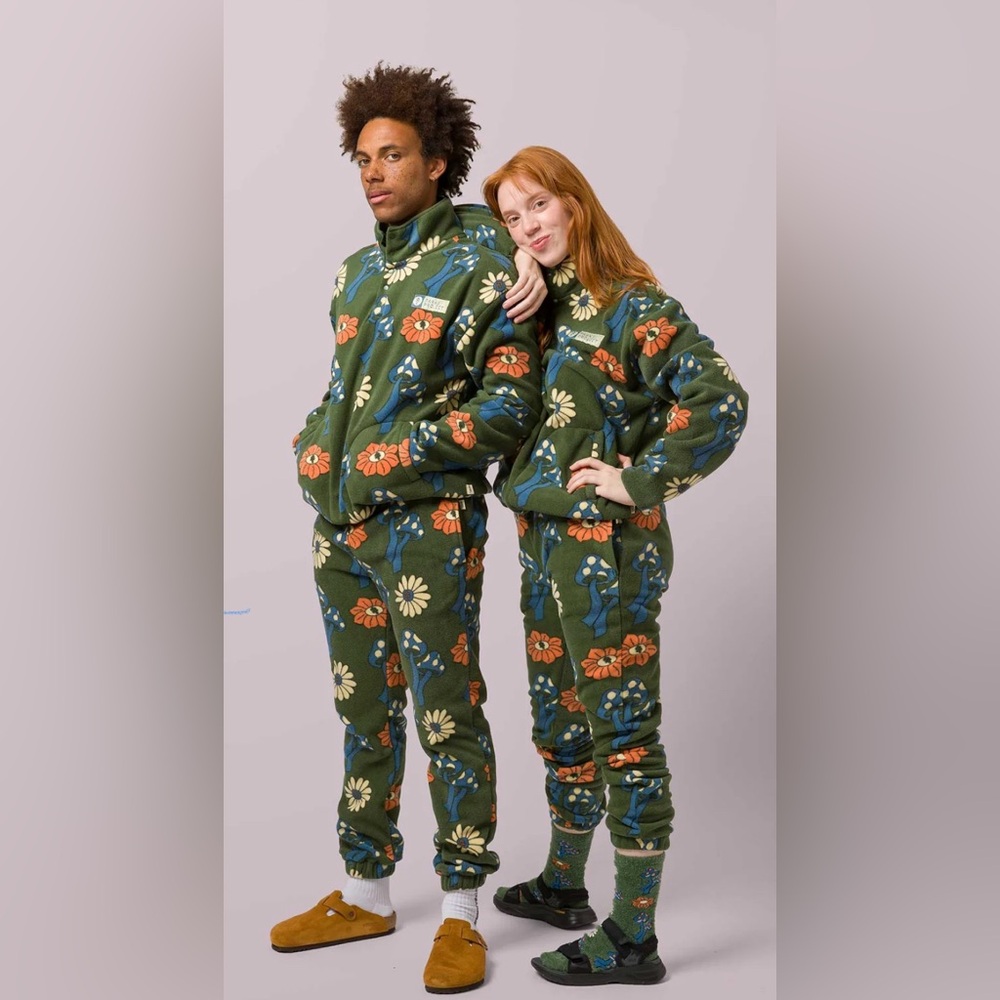 NWT Parks Project Power to the Parks Shrooms Jogger - Size Medium